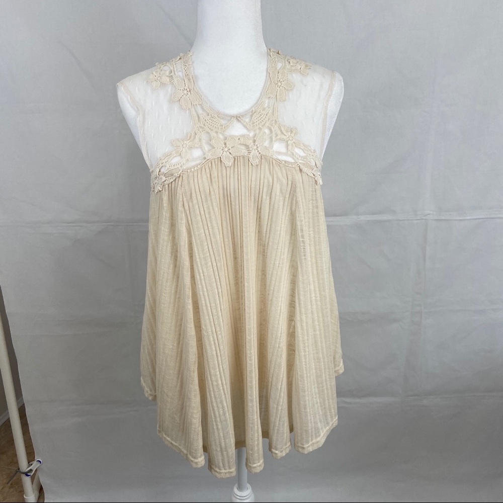Altar’d State Cream Tank Top With Lace Details